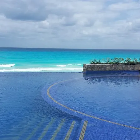 Cozy And Modern Apartment Cancun Exterior photo